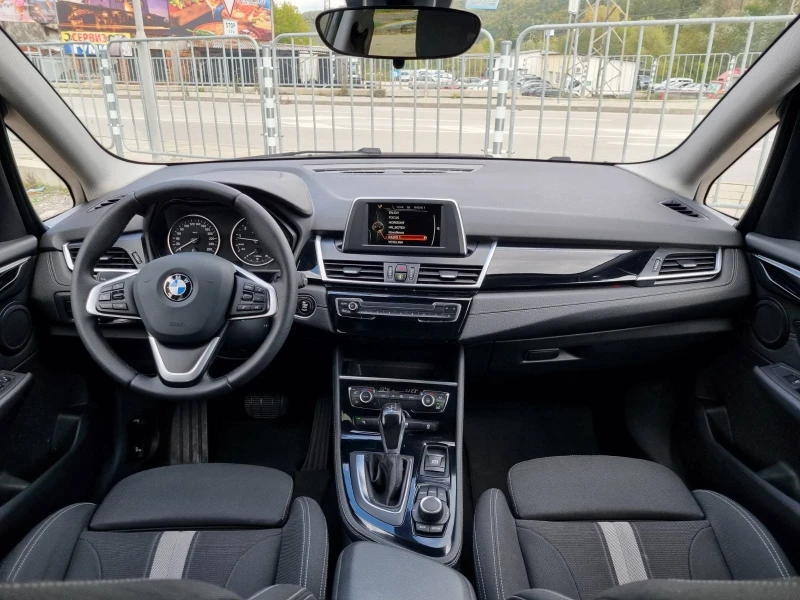 BMW 2 Gran Tourer 220i ШВЕЙЦАРИЯ, снимка 9 - Автомобили и джипове - 52030709