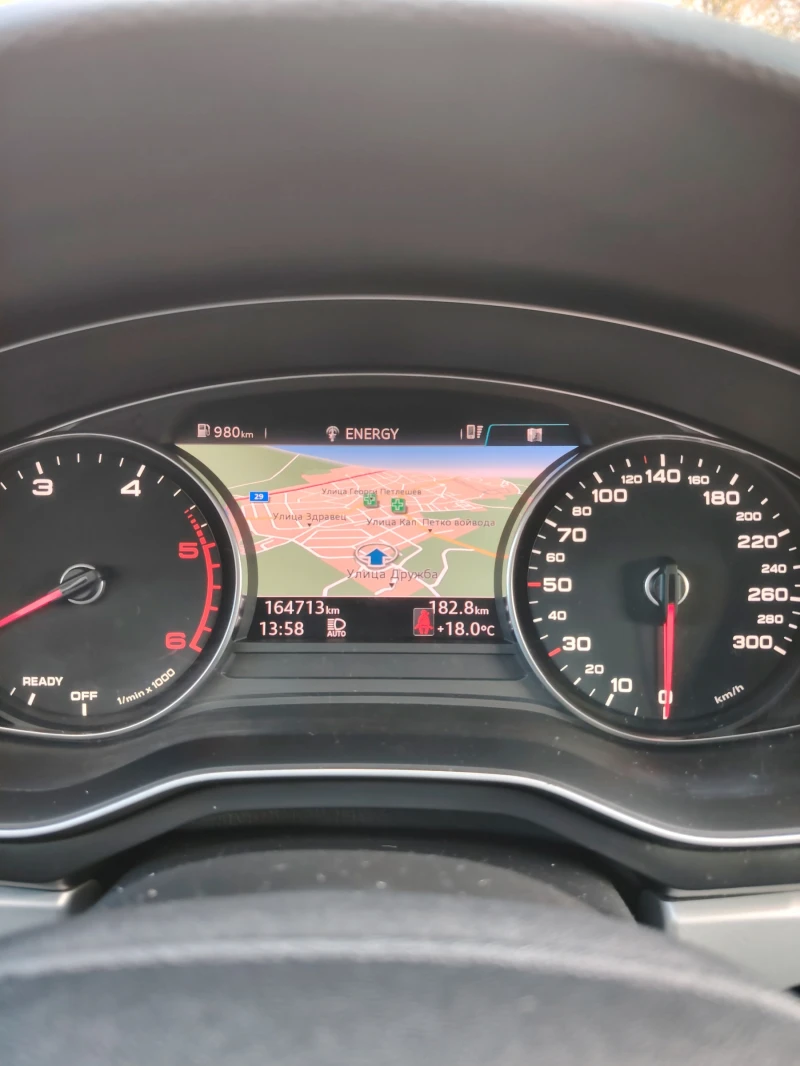 Audi A4 avant МНОГО ЕКСТРИ АНДРОИД АУТО, снимка 12 - Автомобили и джипове - 52478882