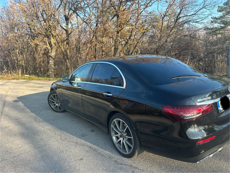 Mercedes-Benz E 220 AMG 4matic, снимка 5 - Автомобили и джипове - 52791099