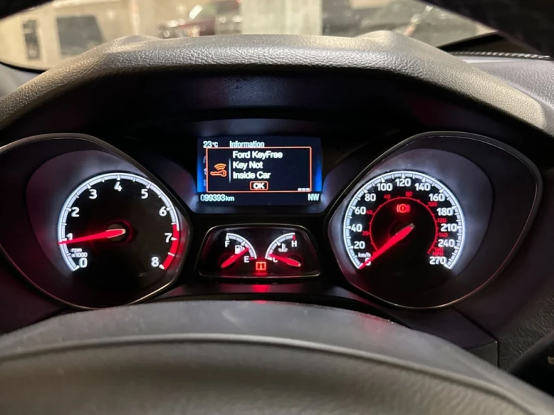 Ford Focus * ST * CARFAX * ЦЕНА ДО БГ, снимка 10 - Автомобили и джипове - 53043890