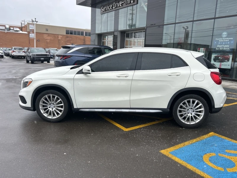 Mercedes-Benz A 250 * АВТО КРЕДИТ* ЦЕНА ДО БГ * СЕРВИЗНА ИСТОРИЯ * , снимка 3 - Автомобили и джипове - 53500610