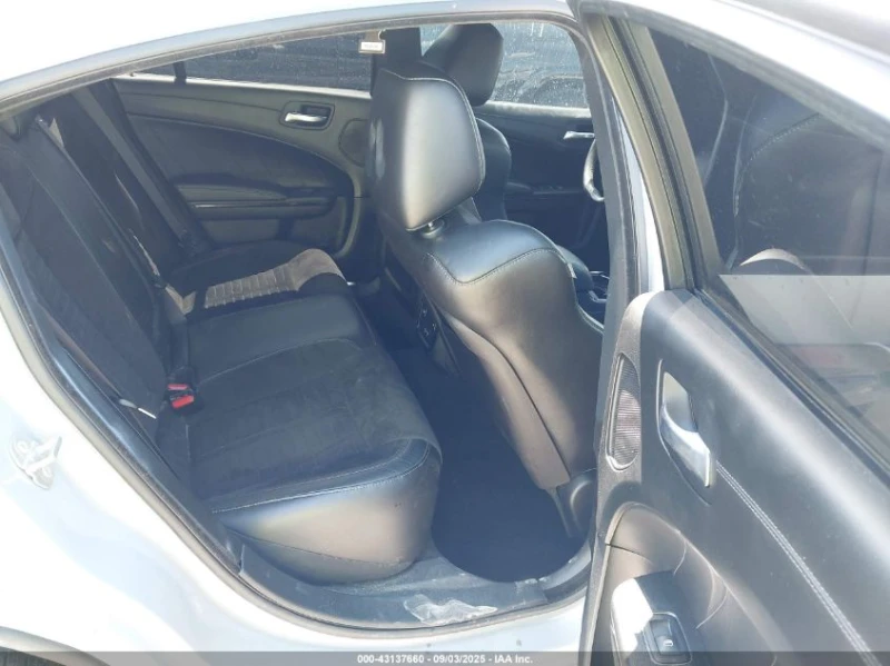 Dodge Charger 6.4l Scat Pack, снимка 8 - Автомобили и джипове - 53556659