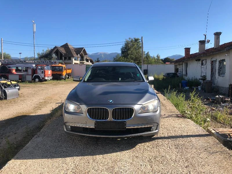 BMW 730 Bmw F01 730d 245hp НА ЧАСТИ, снимка 1 - Автомобили и джипове - 44549964