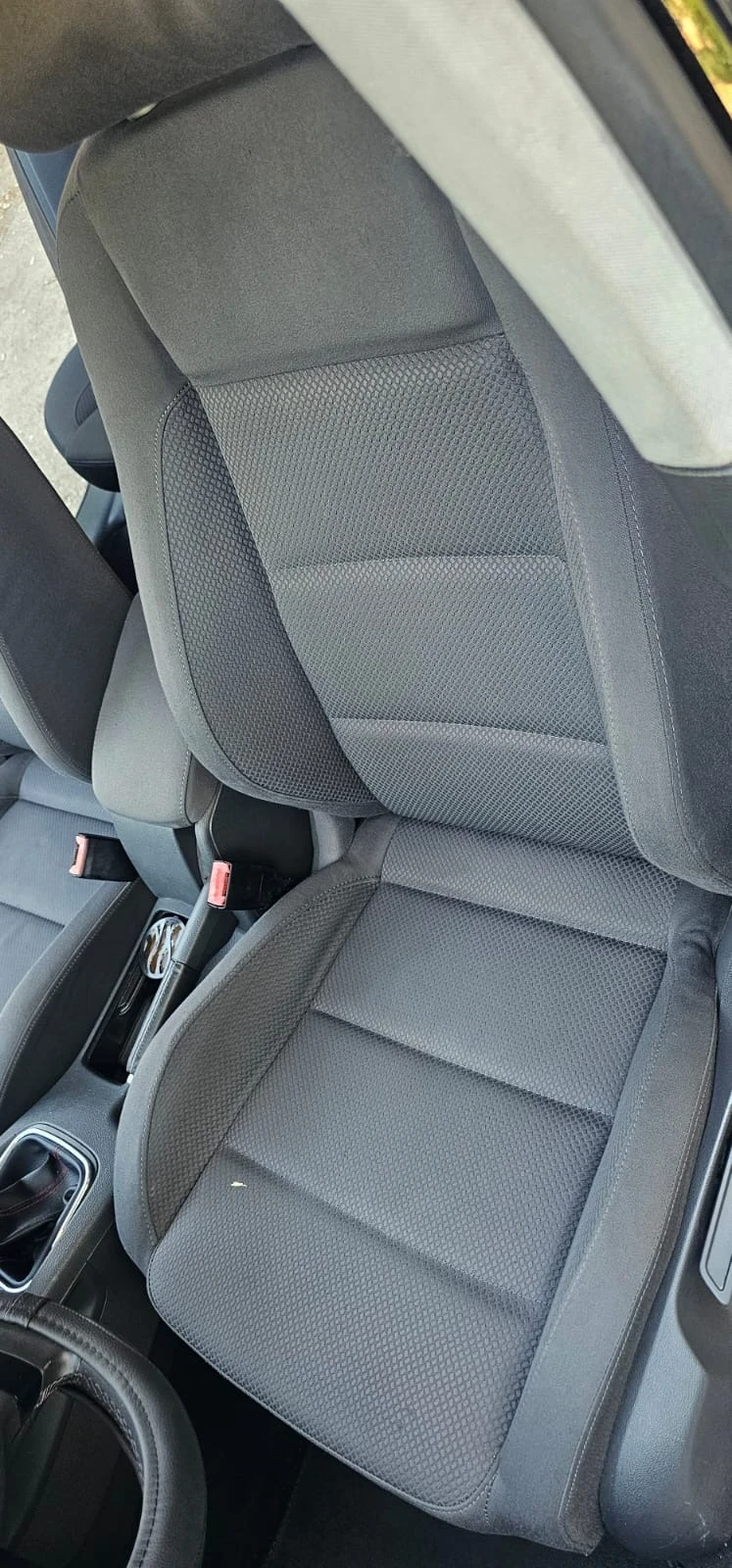 VW Golf 1.9, снимка 13 - Автомобили и джипове - 54445217