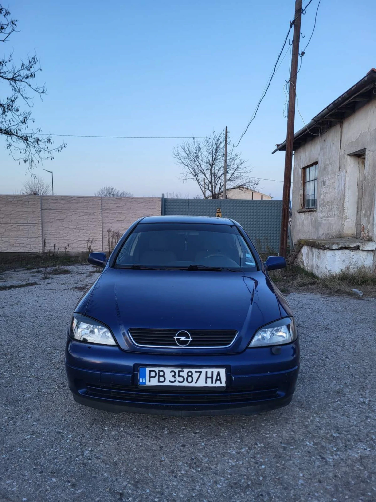 Opel Astra 1.6 101к.с., снимка 1
