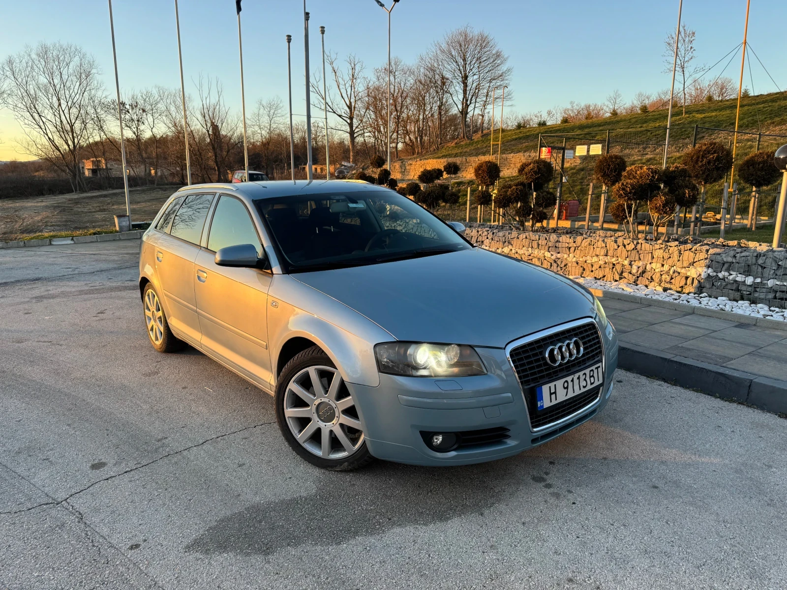 Audi A3 2.0 - изображение 2