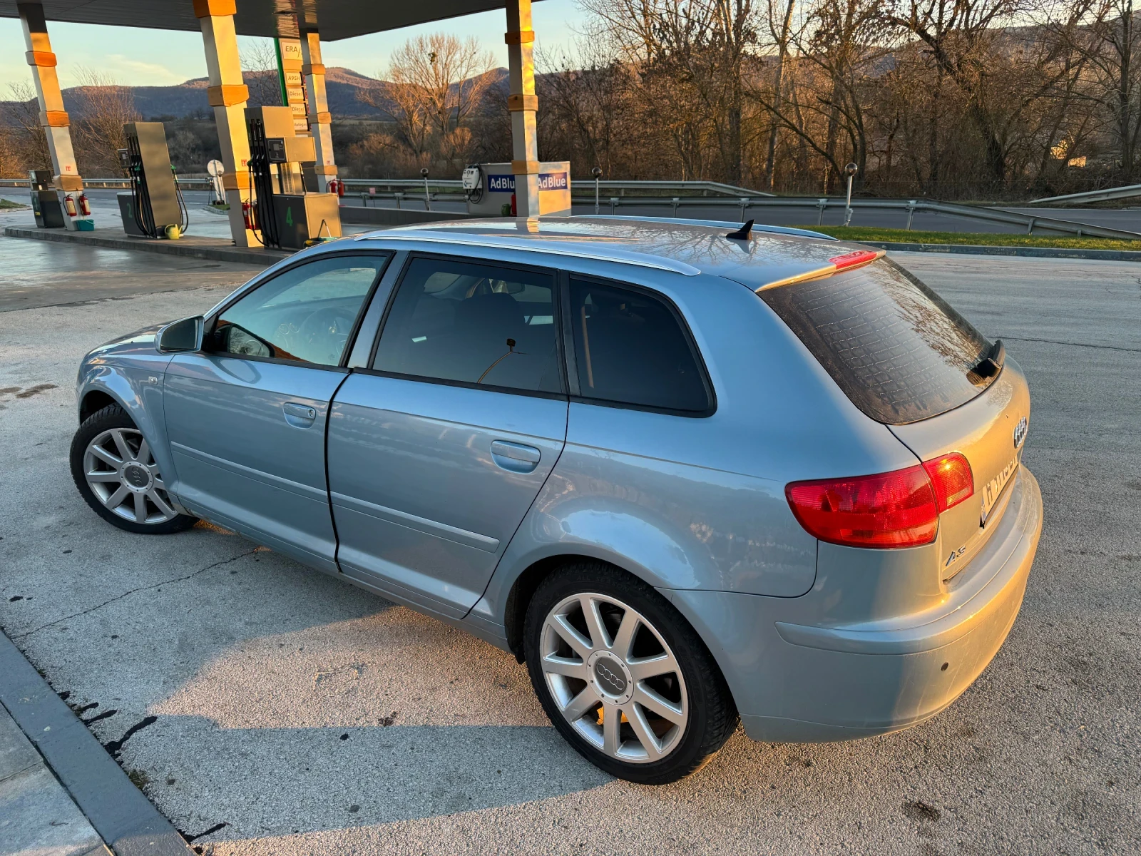Audi A3 2.0 - изображение 4