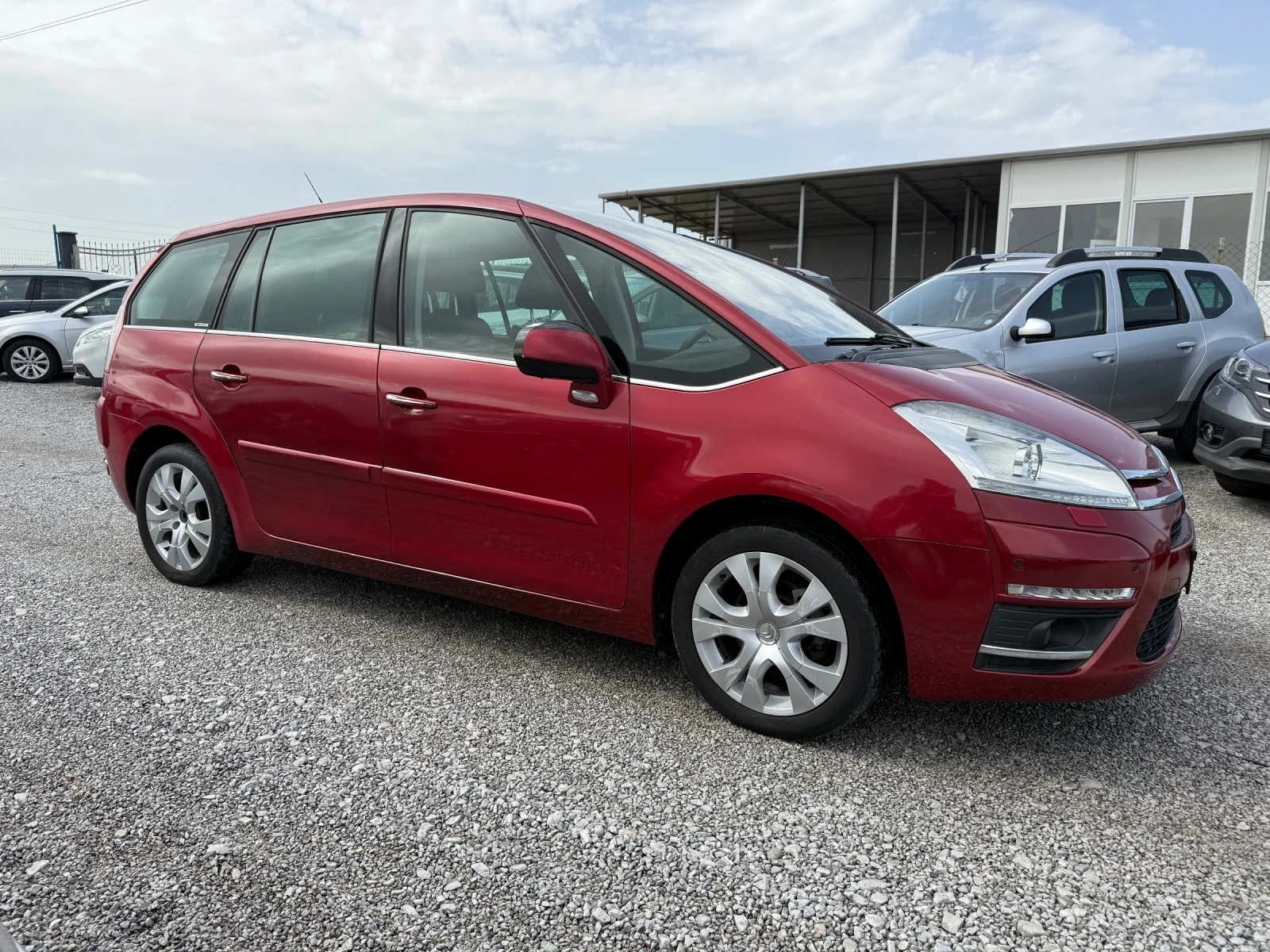 Citroen C4 Picasso Автоматик 7 Местен - изображение 5
