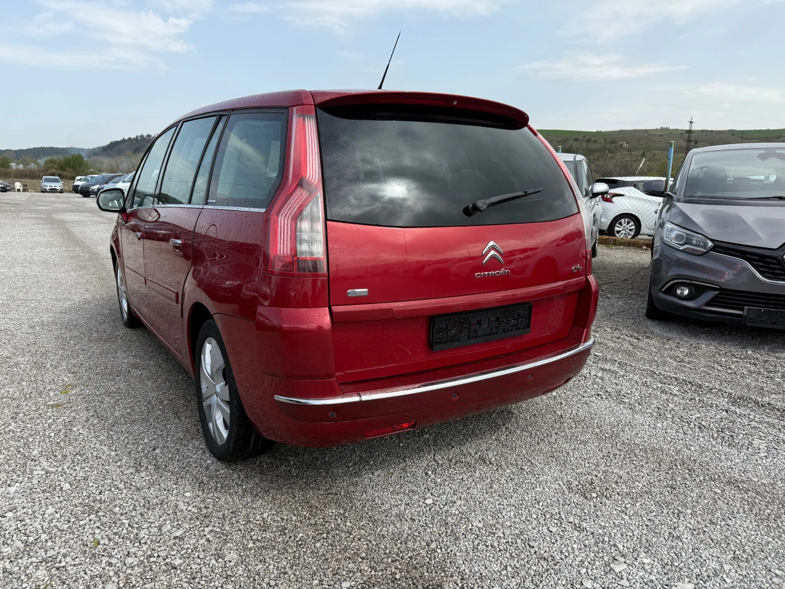 Citroen C4 Picasso Автоматик 7 Местен - изображение 3