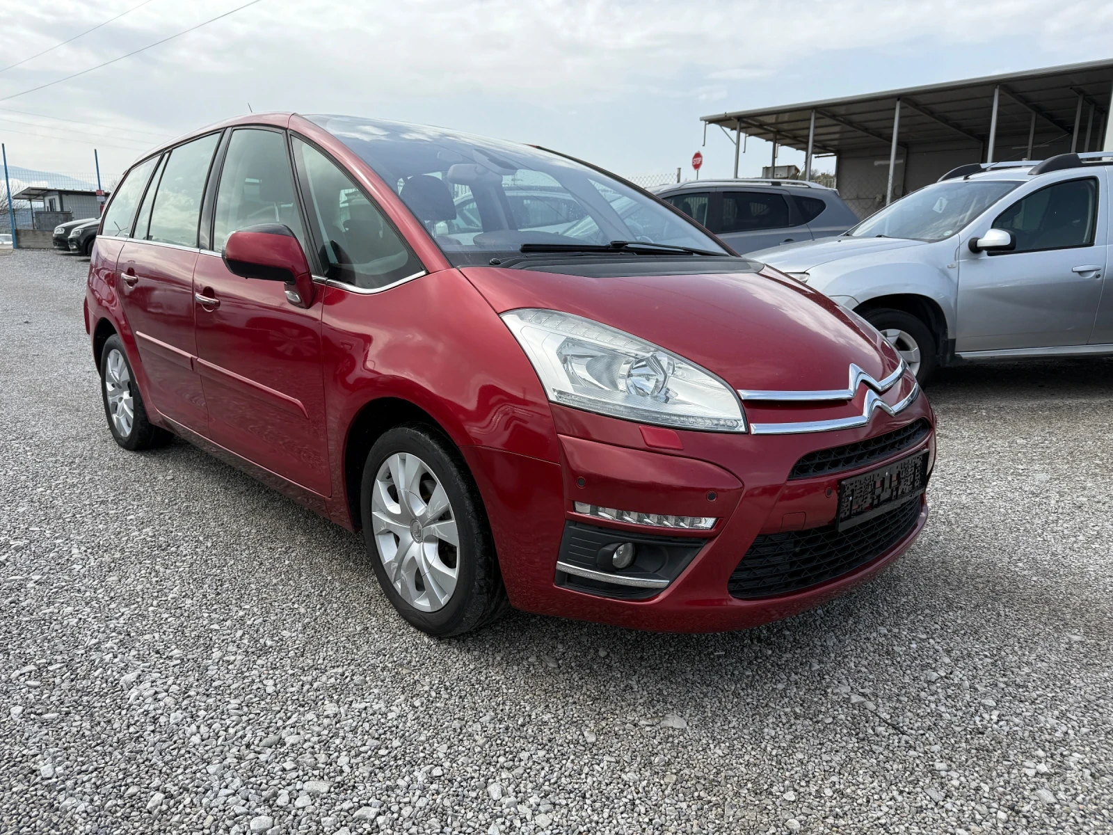 Citroen C4 Picasso Автоматик 7 Местен - изображение 6