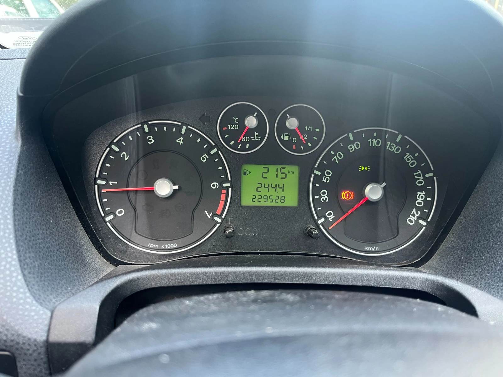 Ford Fiesta  - изображение 2