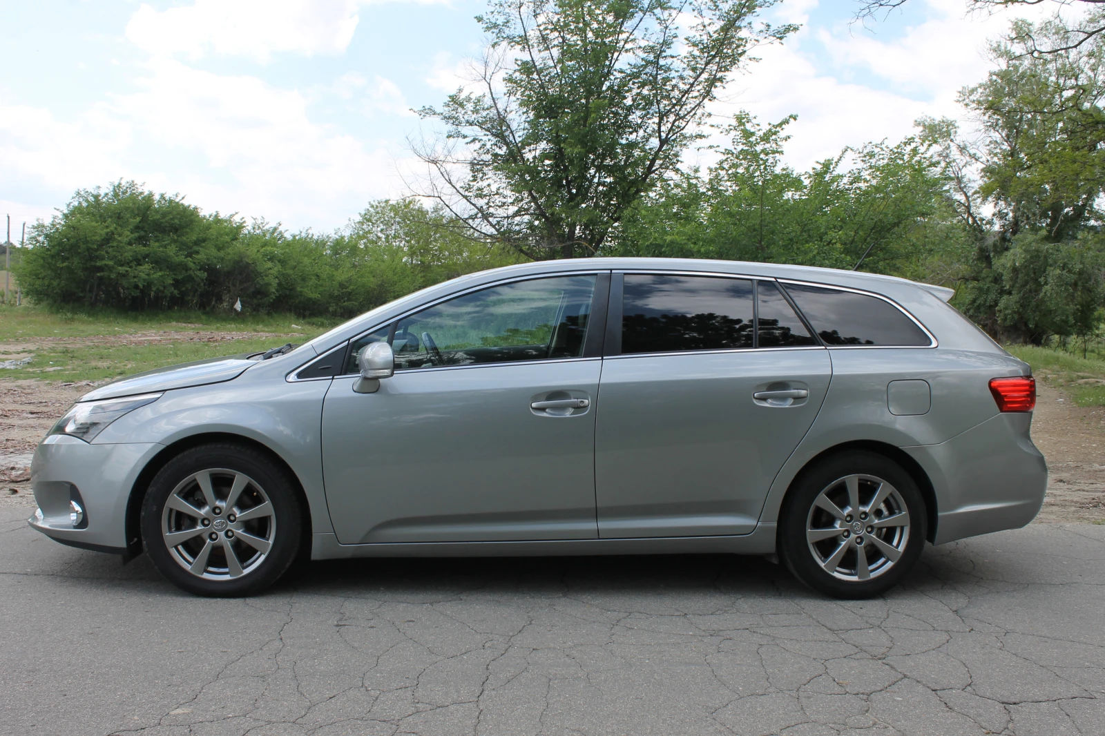 Toyota Avensis ИТАЛИЯ, НОВ ВНОС, EVRO 5В - изображение 4