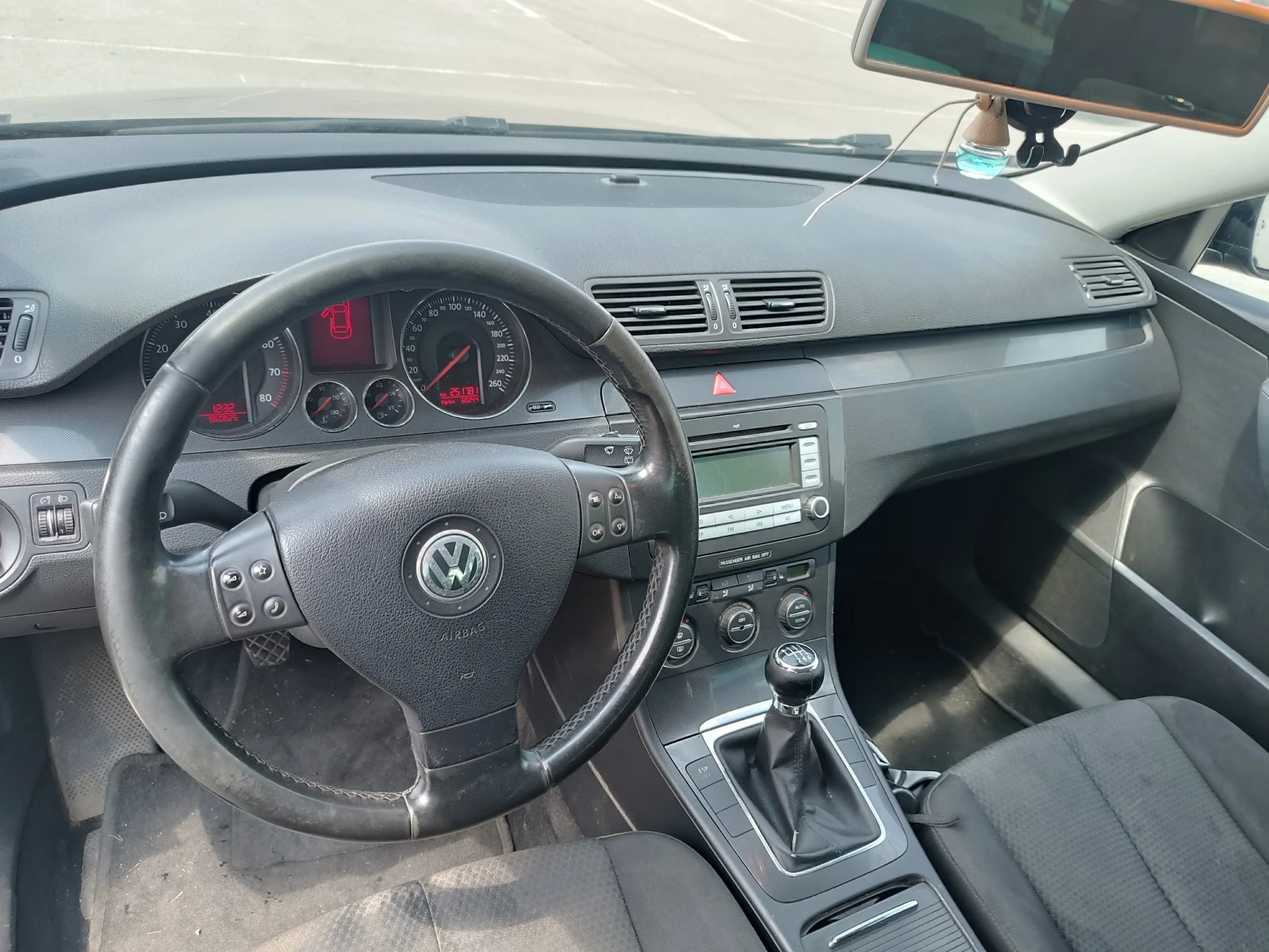 VW Passat  - изображение 6