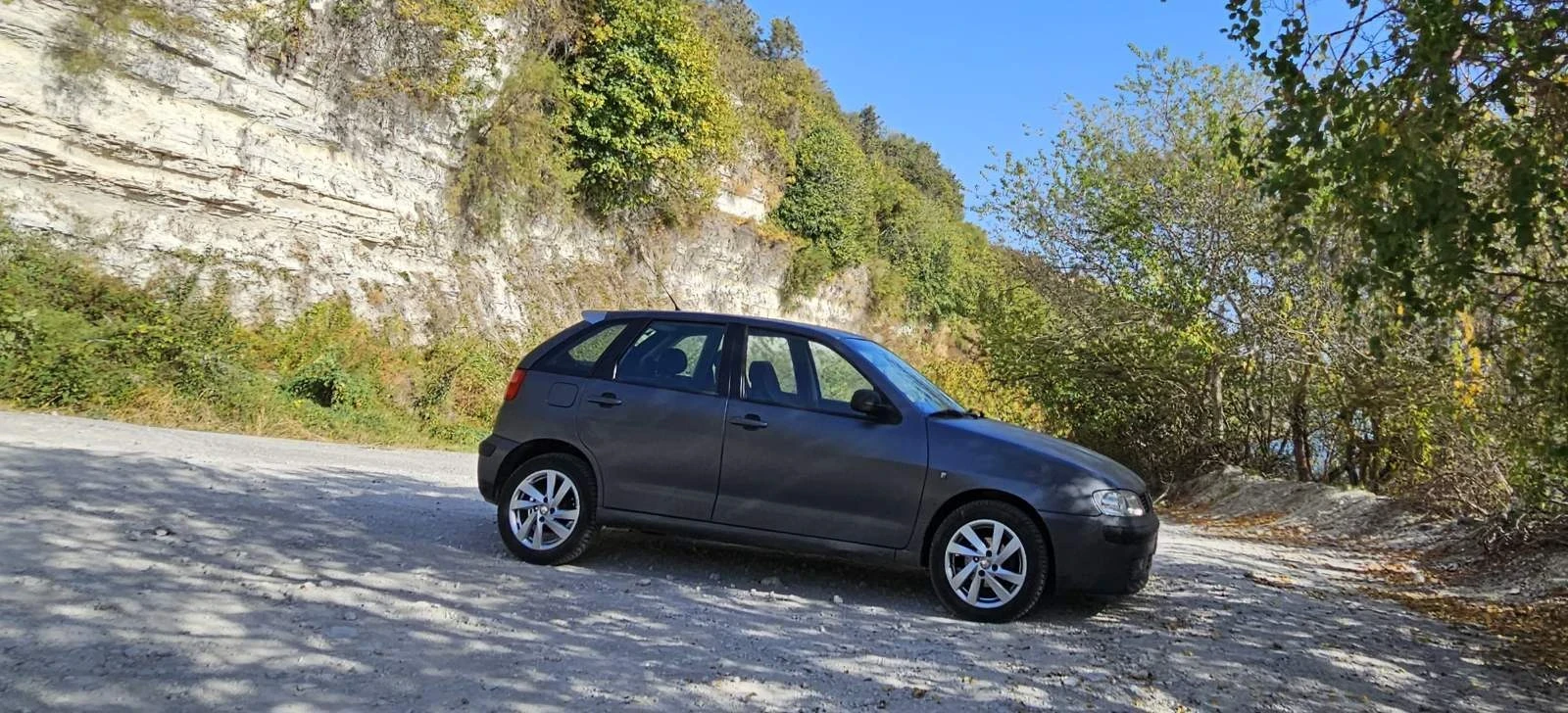 Seat Ibiza  - изображение 10