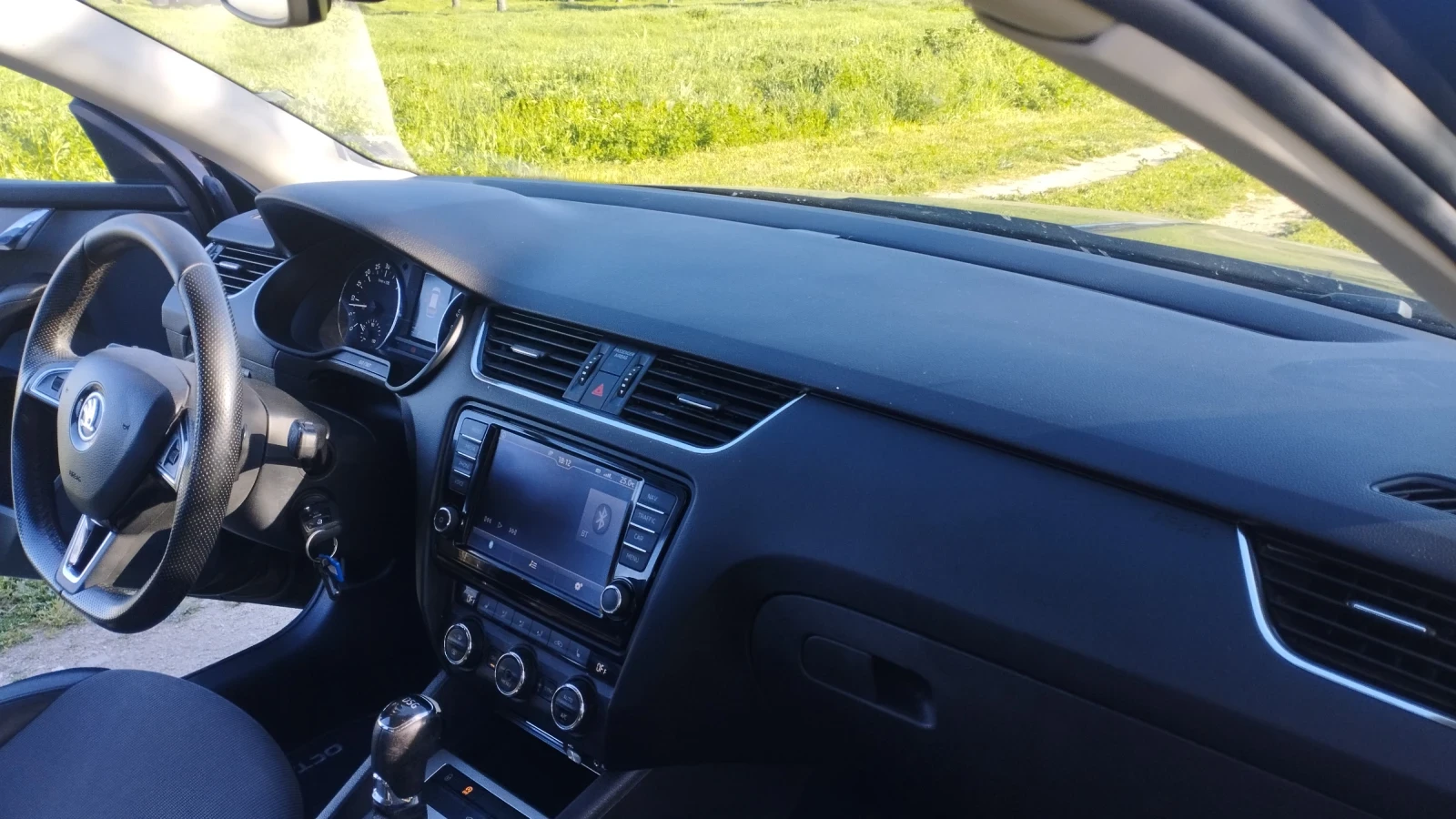Skoda Octavia 2.0, снимка 8 - Автомобили и джипове - 52940852
