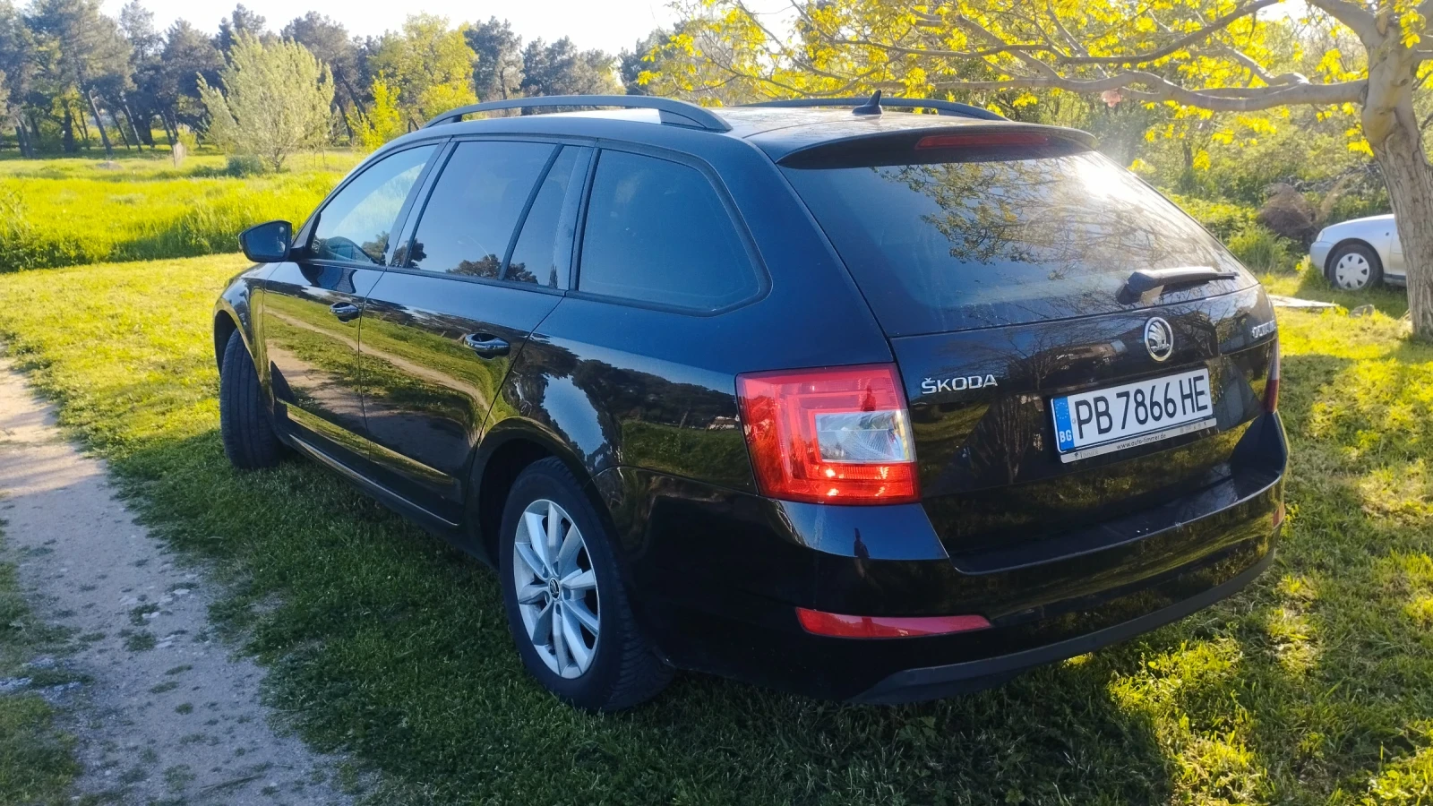Skoda Octavia 2.0, снимка 13 - Автомобили и джипове - 52940852