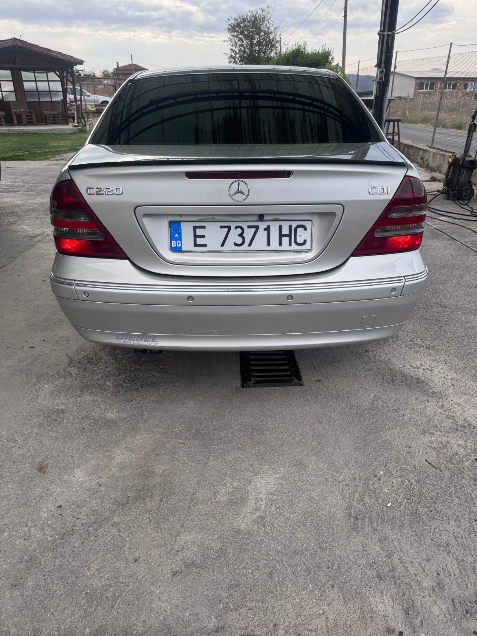 Mercedes-Benz C 220  - изображение 5