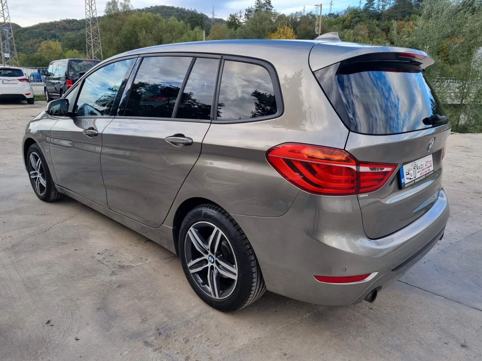 BMW 2 Gran Tourer 220i ШВЕЙЦАРИЯ - изображение 4