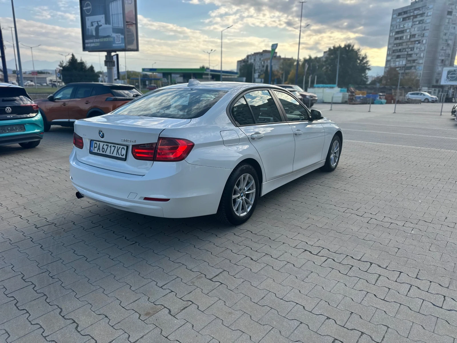 BMW 316 316d - изображение 4