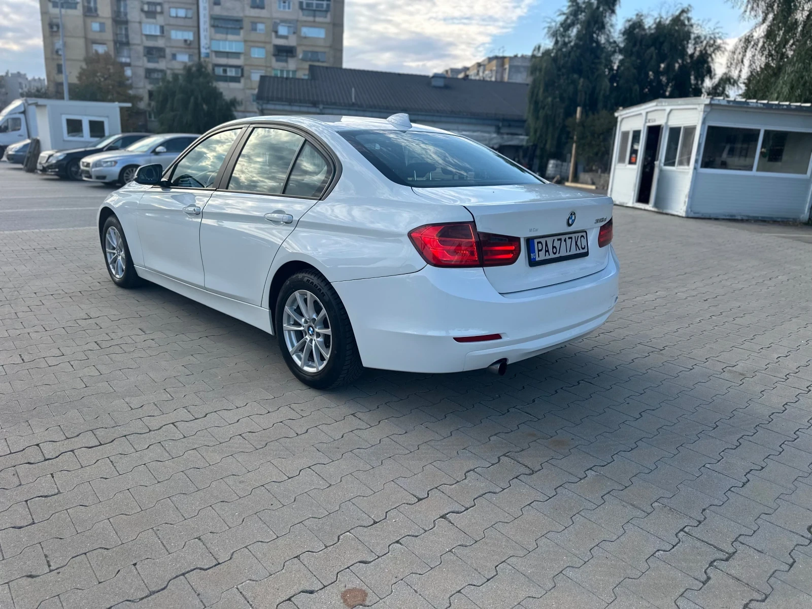 BMW 316 316d - изображение 6