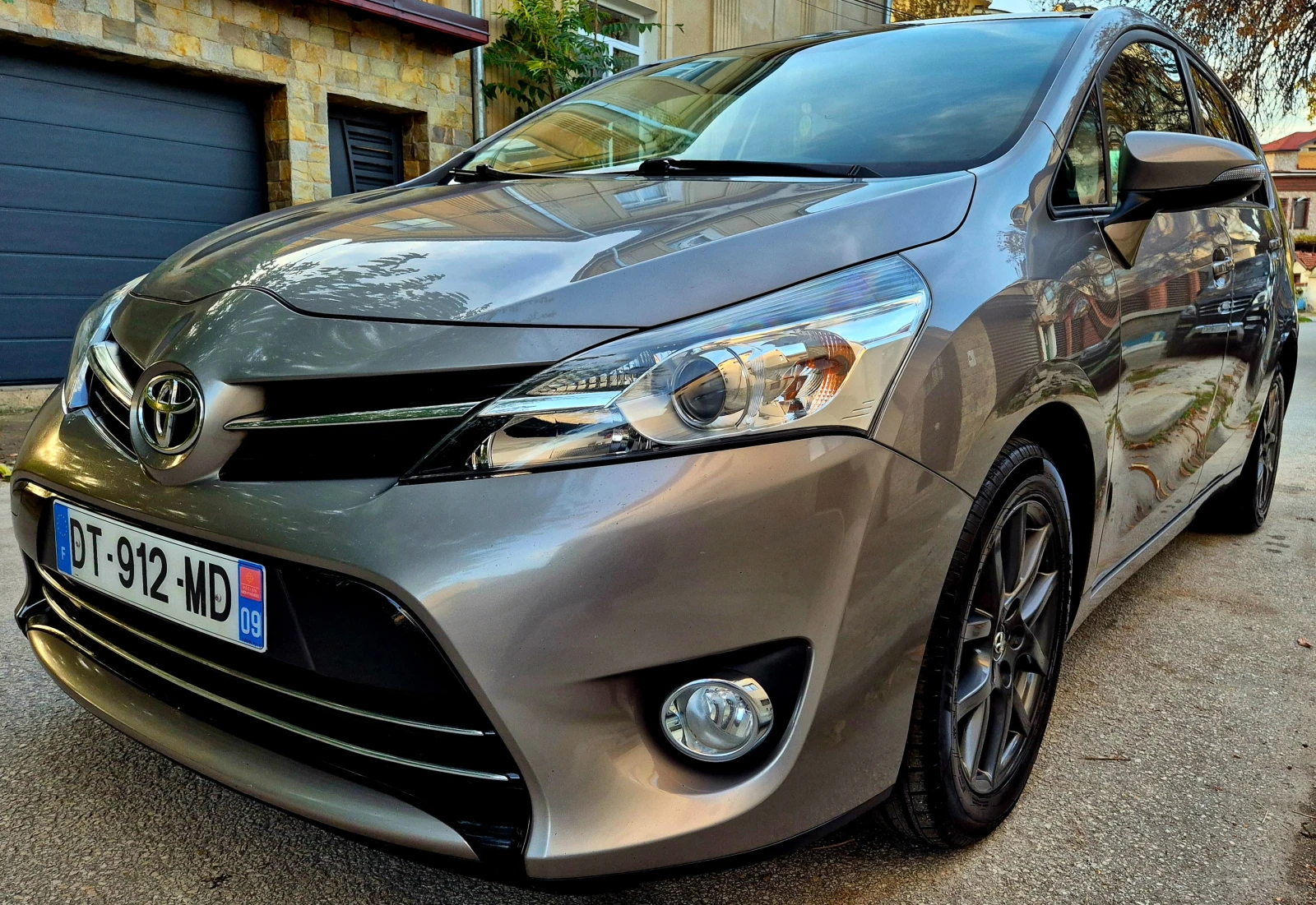 Toyota Verso 1.6d4d-FACELIFT-6speed-Japan  - изображение 4