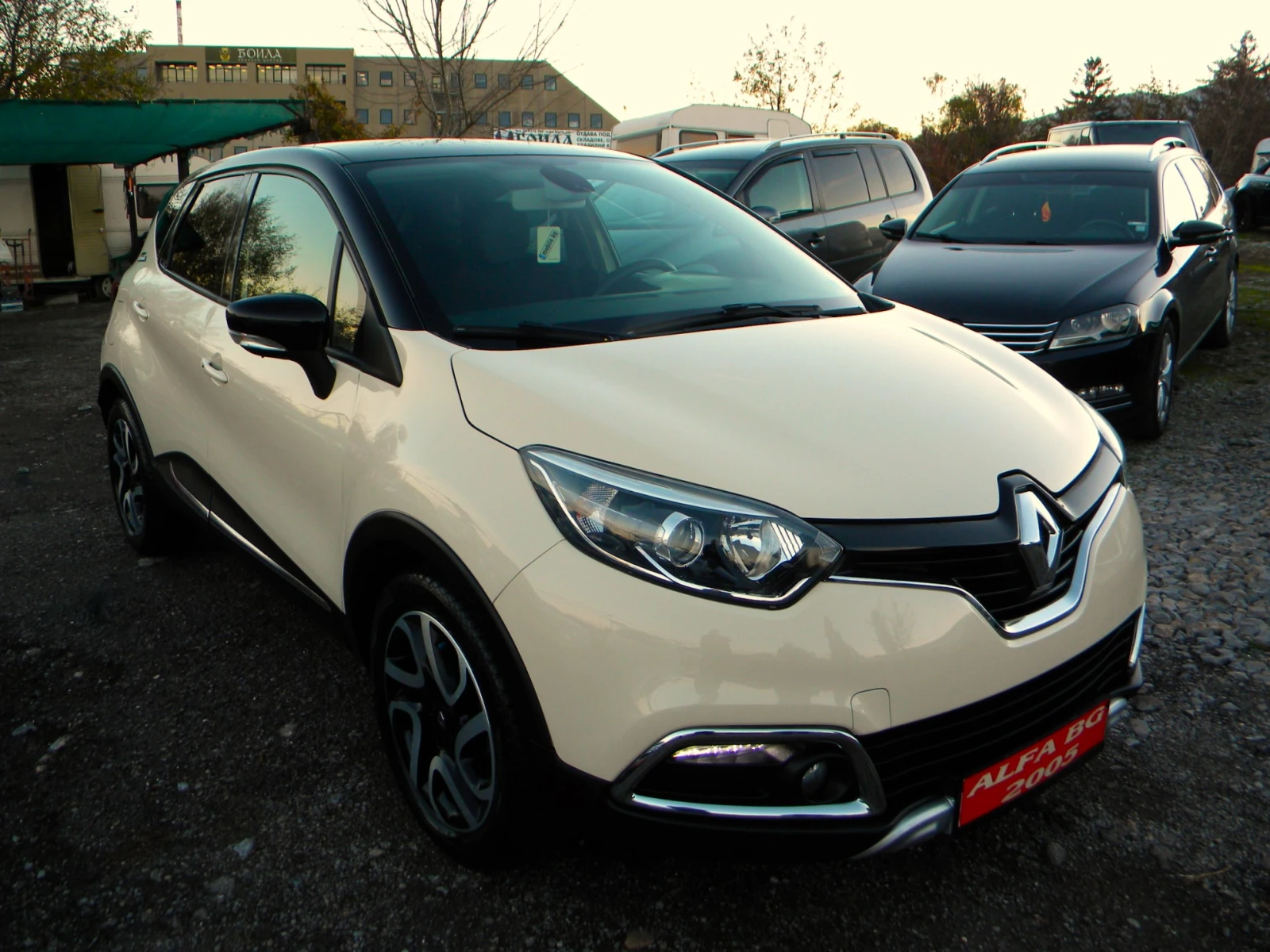 Renault Captur PROJECT RUNWAY* 102000km* -- * | Mobile.bg   3