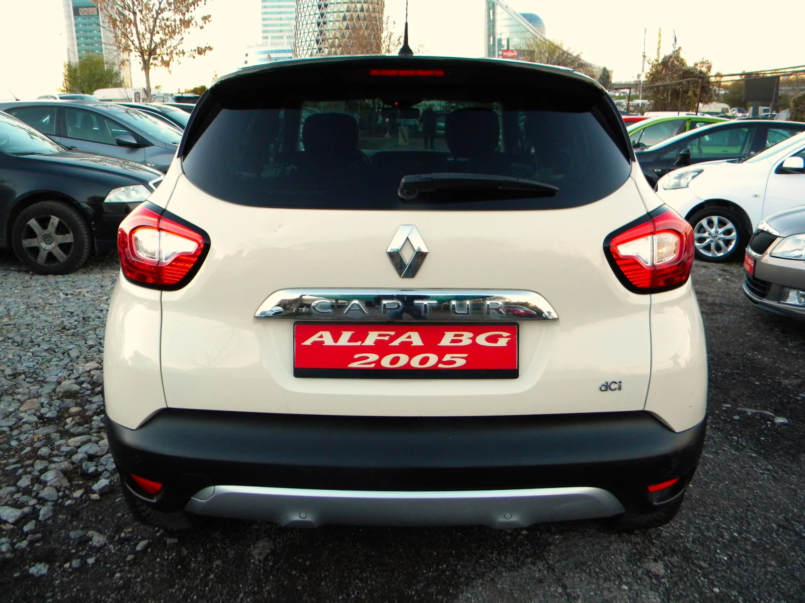 Renault Captur PROJECT RUNWAY* 102000km* -- * | Mobile.bg   5