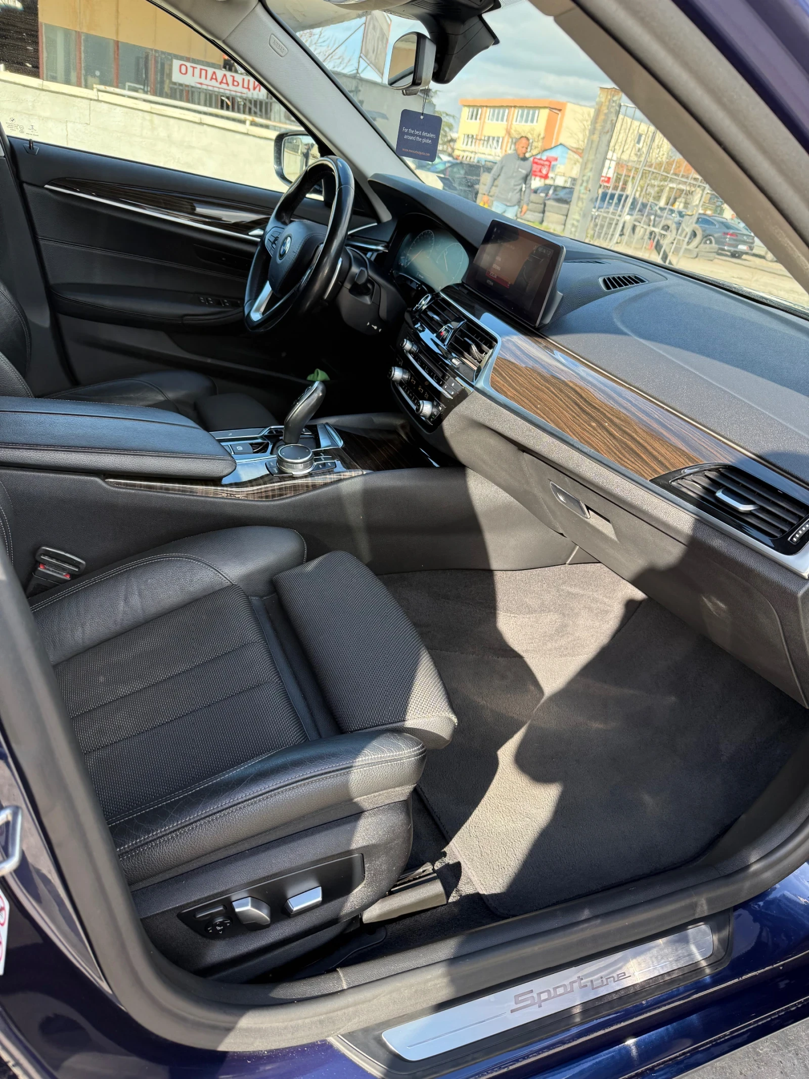 BMW 520 xDrive M-Paket   2019   190HP   Twin-Turbo   4x4 | Mobile.bg   9