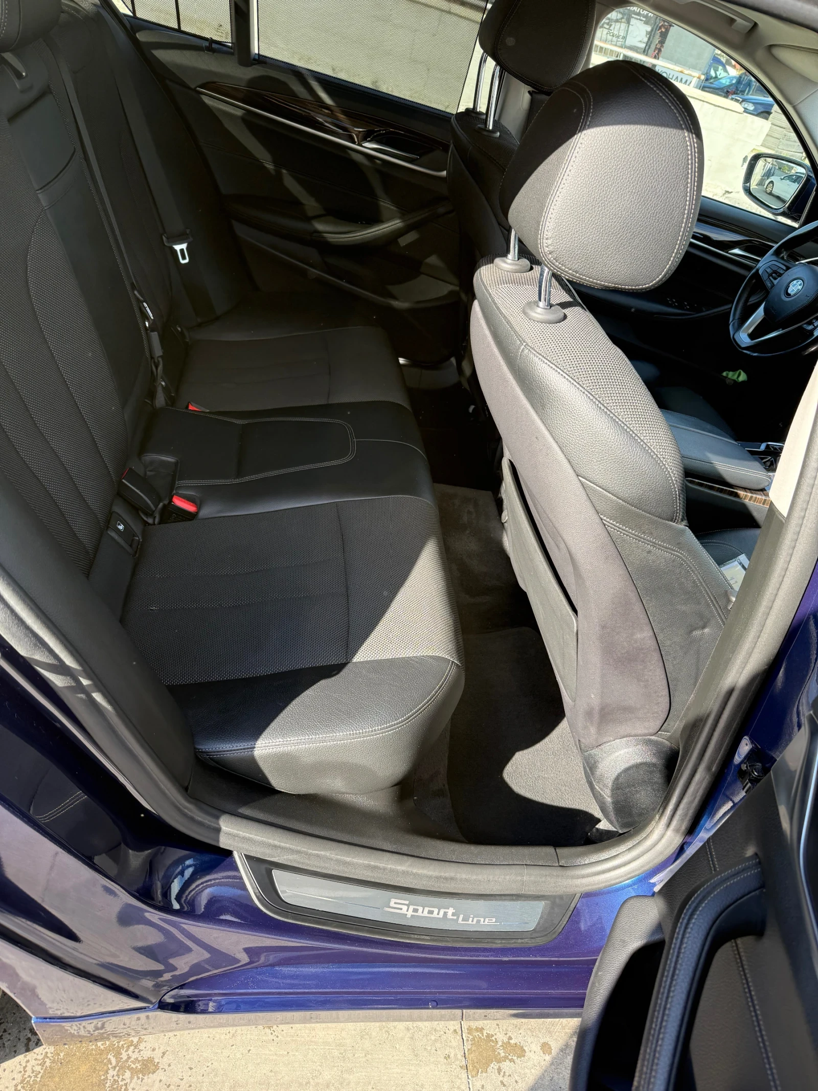 BMW 520 xDrive M-Paket   2019   190HP   Twin-Turbo   4x4 | Mobile.bg   8