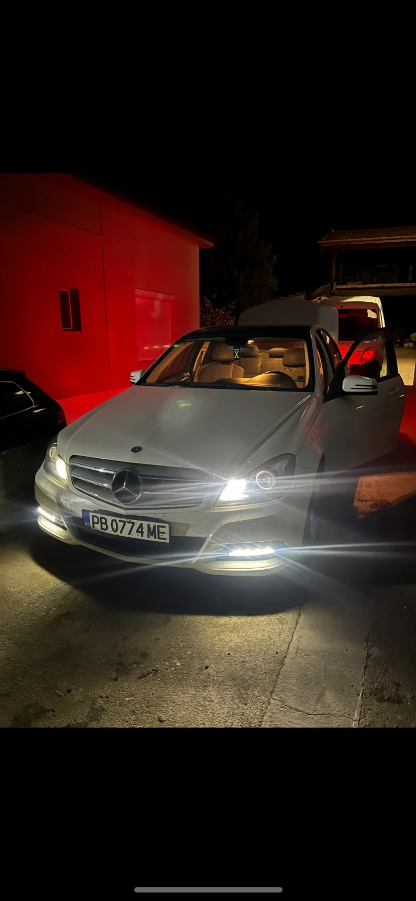 Mercedes-Benz C 220  - изображение 8