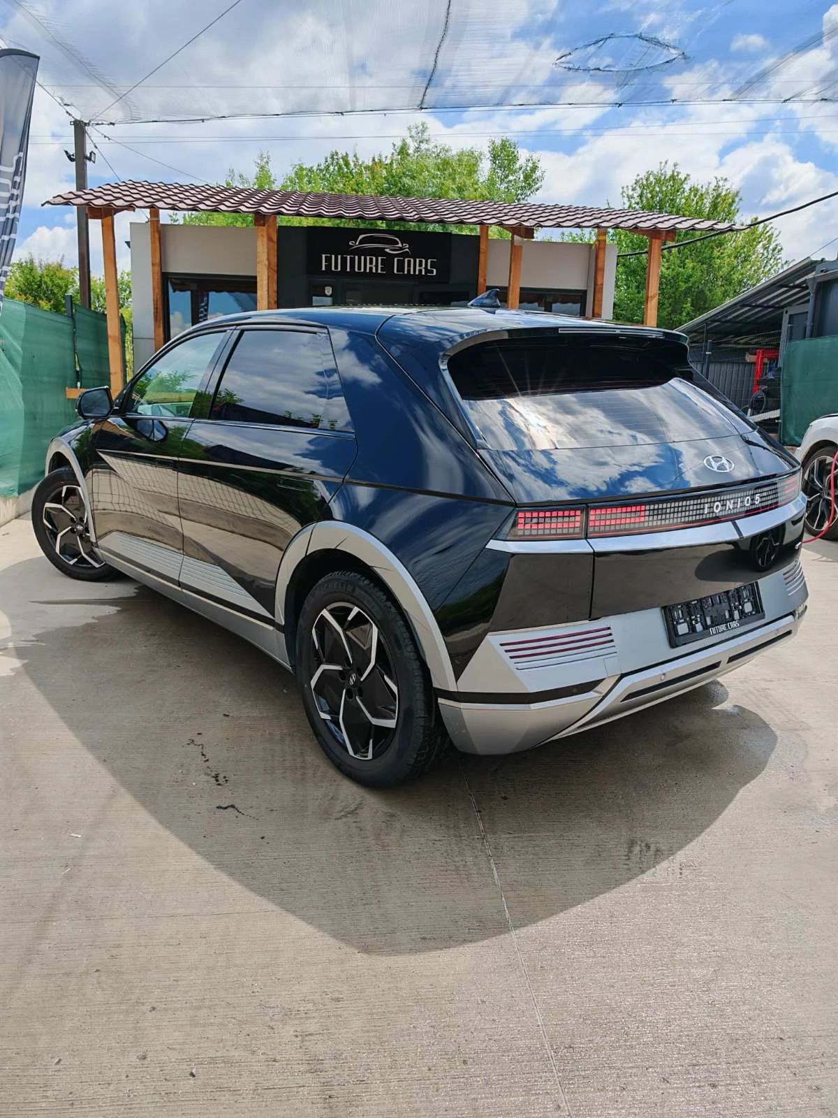 Hyundai Ioniq 5 77.4KWh/AWD/325К.С/ГАРАНЦИЯ/2023/360CAM, снимка 4 - Автомобили и джипове - 55023920