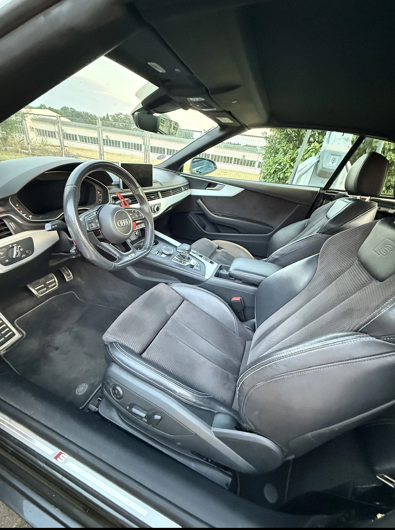 Audi A5 2.0 TFSI, снимка 4 - Автомобили и джипове - 54360885