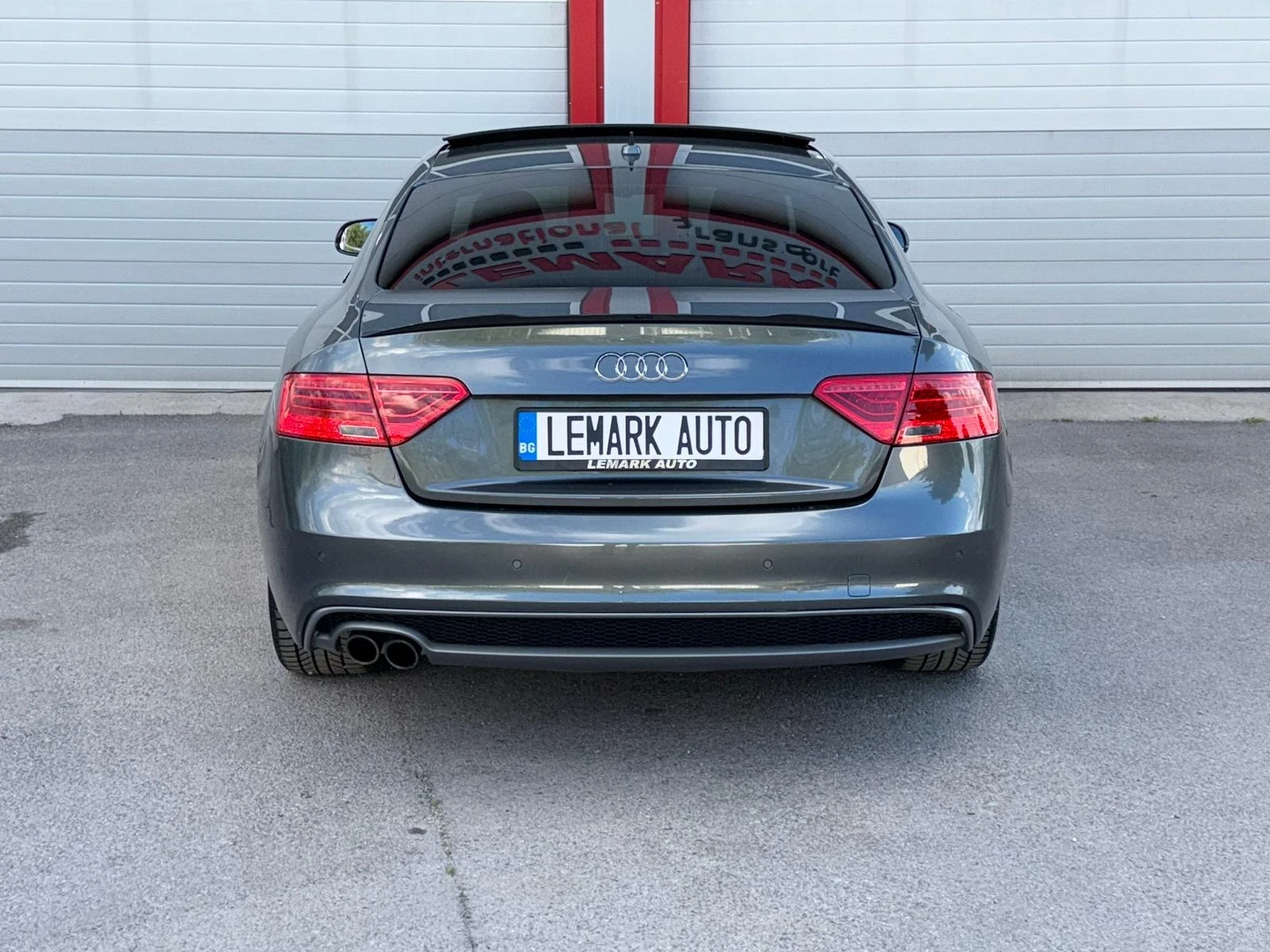 Audi A5 1.8TFSI S-LINE FACE LIFT PANORAMA NAVI 6-SPEED, снимка 10 - Автомобили и джипове - 54703636