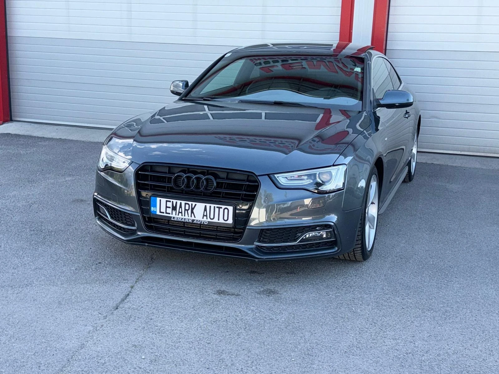 Audi A5 1.8TFSI S-LINE FACE LIFT PANORAMA NAVI 6-SPEED, снимка 2 - Автомобили и джипове - 54703636