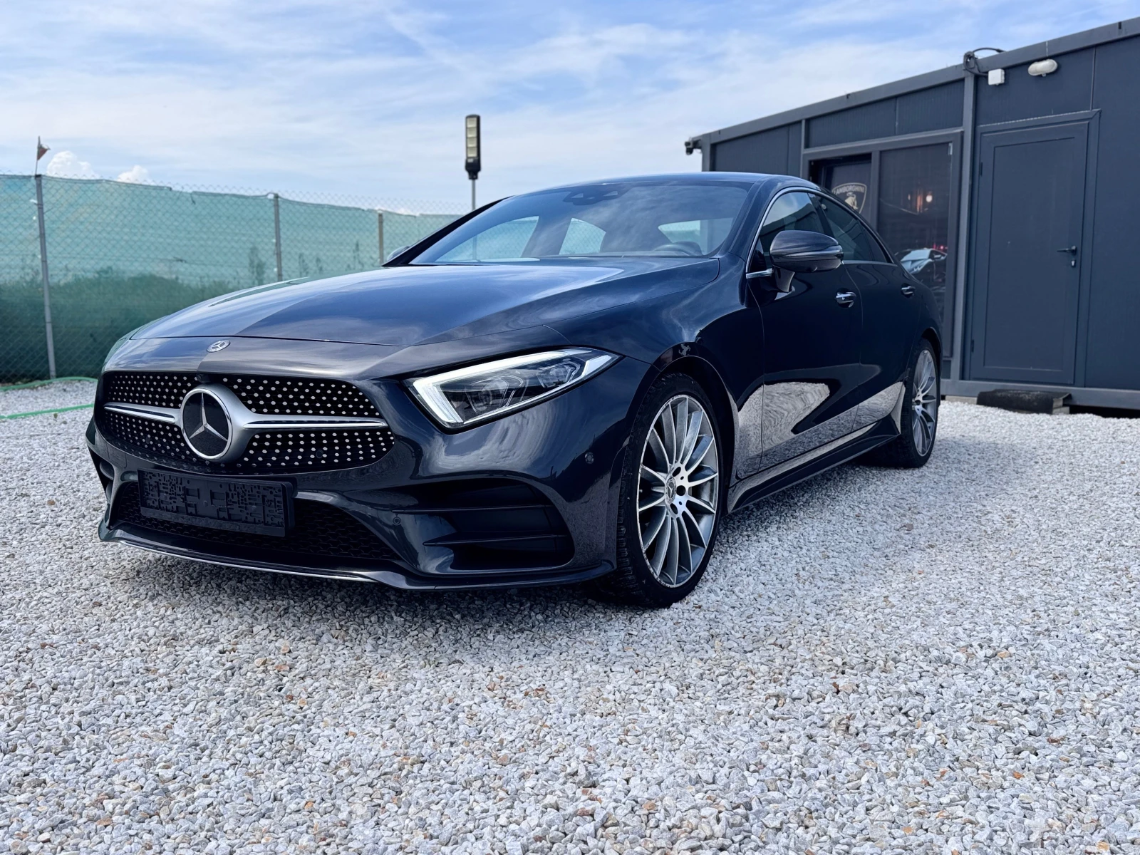 Mercedes-Benz CLS 350 AMG* 130KM* 4MATIC* 360CAM* AIR* TOP, снимка 3 - Автомобили и джипове - 54767172