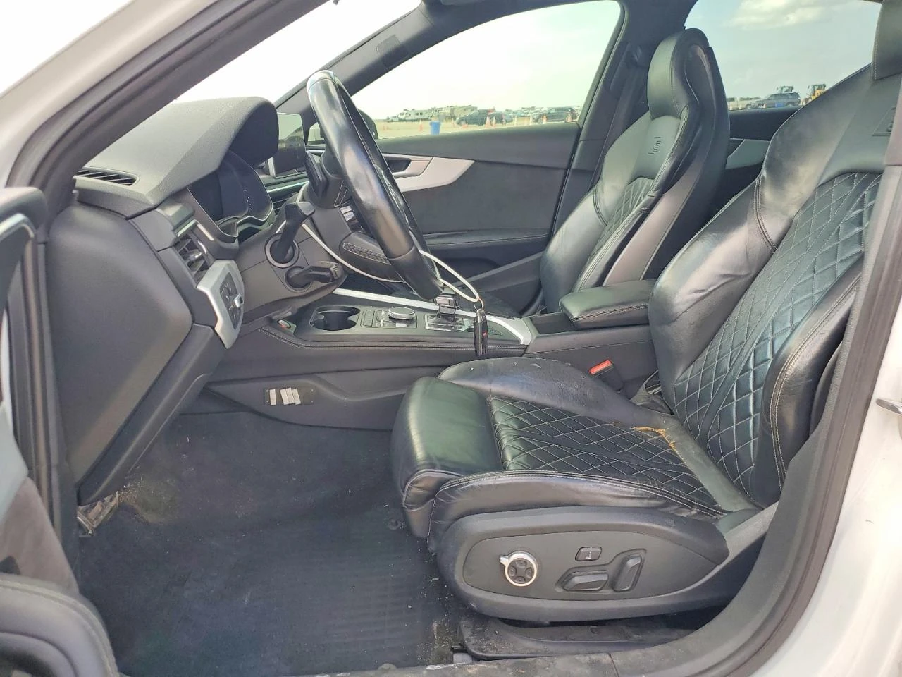 Audi S4 3.0l Premium Plus, снимка 7 - Автомобили и джипове - 54881653