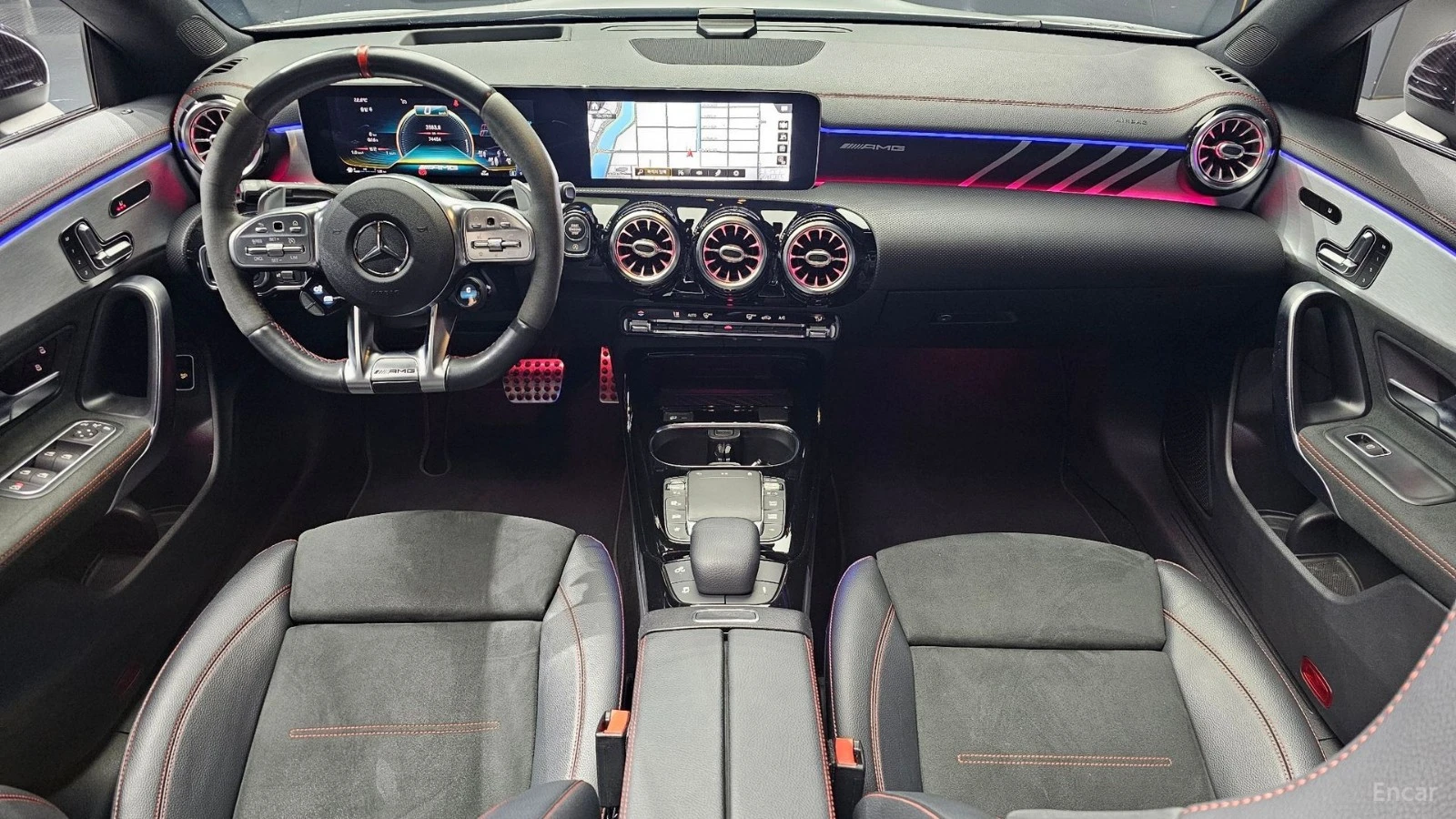 Mercedes-Benz CLA 45 AMG S* 4MATIC* ПОДГРЕВ* КАМЕРА* HEADUP* AMBIENT* , снимка 5 - Автомобили и джипове - 55476578