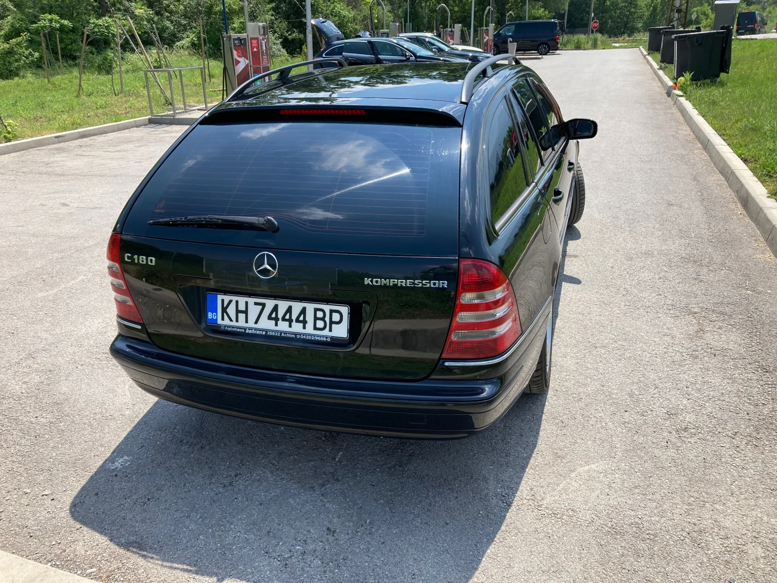 Mercedes-Benz C 180 Facelift , снимка 4 - Автомобили и джипове - 55509043