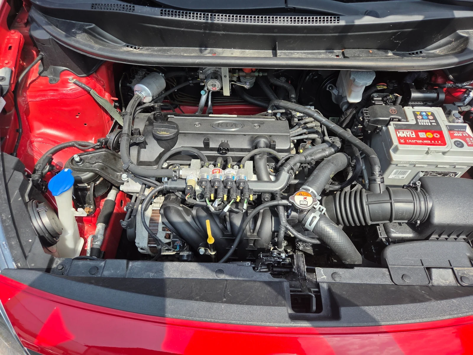 Kia Rio Eco-LPG Active, снимка 13 - Автомобили и джипове - 55771771