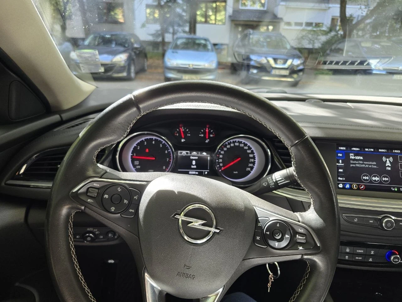 Opel Insignia, снимка 8 - Автомобили и джипове - 56325848