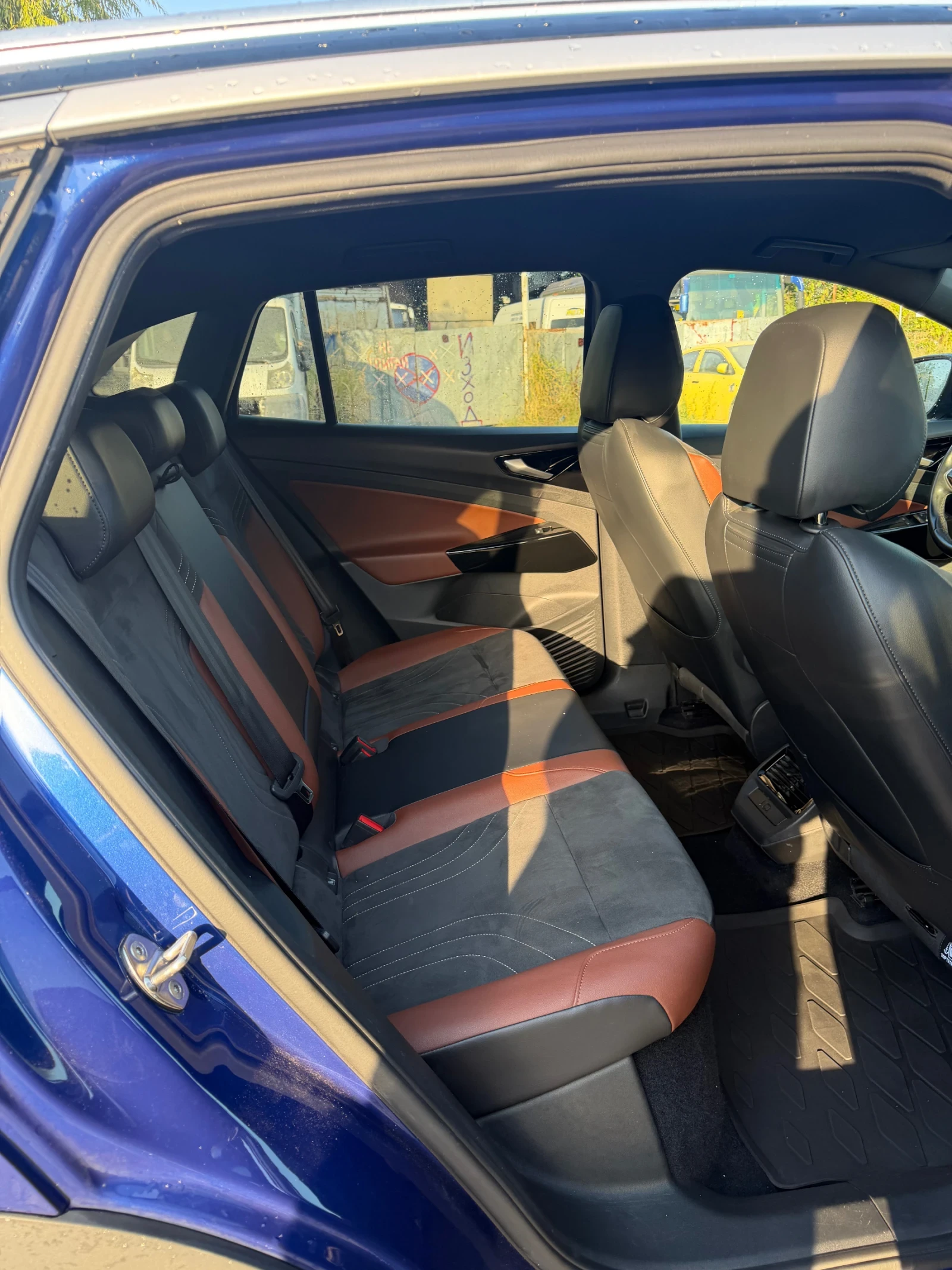VW ID.4 PRO 82 KwH, снимка 9 - Автомобили и джипове - 56370285