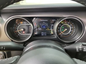 Jeep Wrangler * 2 Door 4x4 Willys * CARFAX * ОПЦИЯ ЗА ФИНАНСИРАН, снимка 9