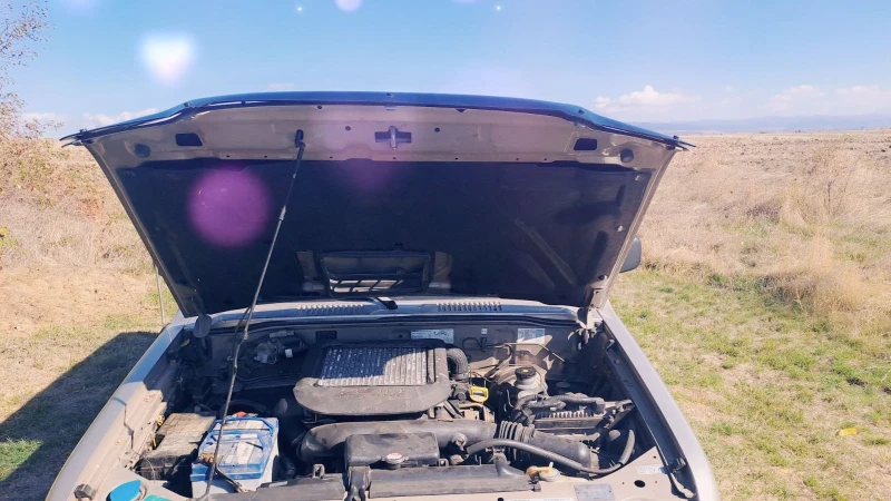 Isuzu Trooper, снимка 11 - Автомобили и джипове - 52502650