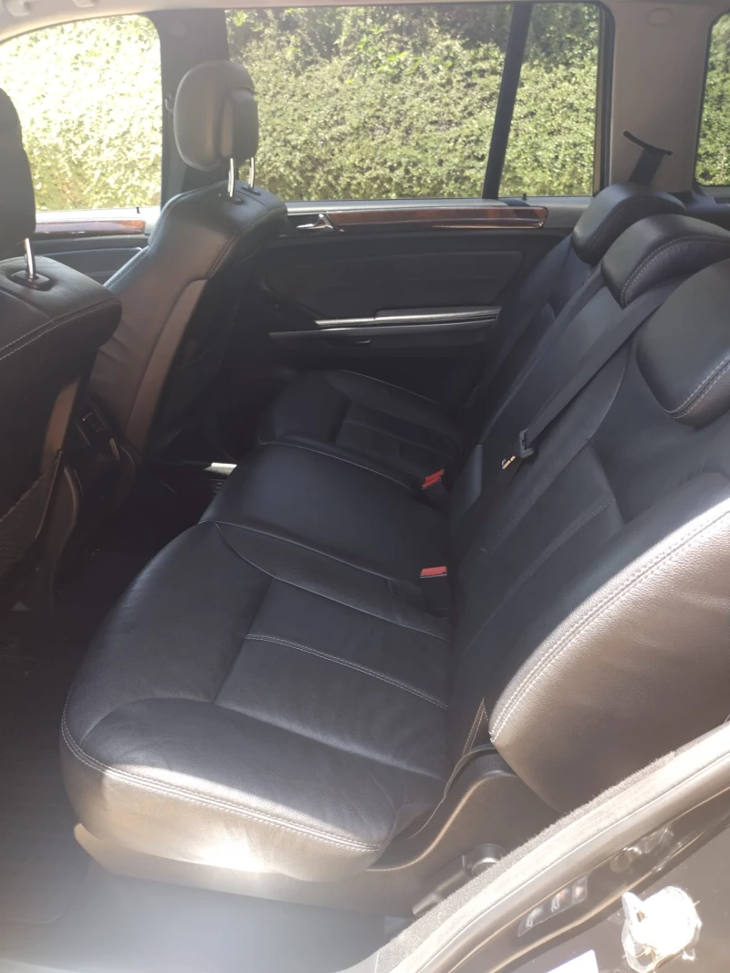 Mercedes-Benz GL 320, снимка 7 - Автомобили и джипове - 53248011