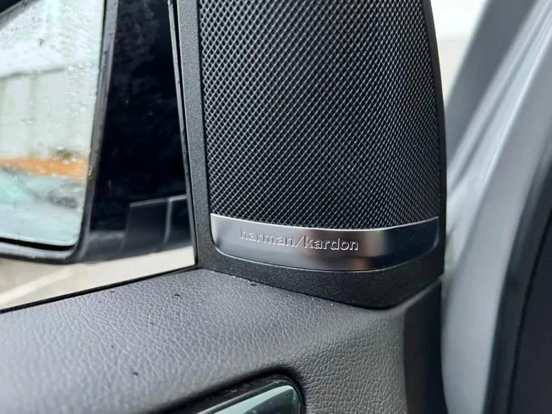 Mercedes-Benz GLE 43 AMG * AMG Line * HeadUp * * AвтоКредит* (ЦЕНА ДО БГ), снимка 15 - Автомобили и джипове - 53471863