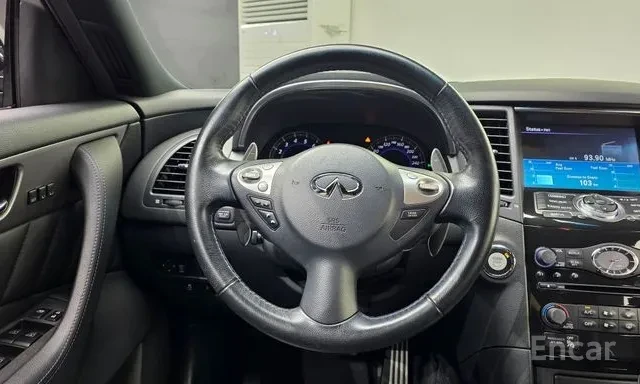 Infiniti QX70 * AWD * ОБДУХВАНЕ * 360 КАМЕРА * KEYLESS * , снимка 6 - Автомобили и джипове - 55962579