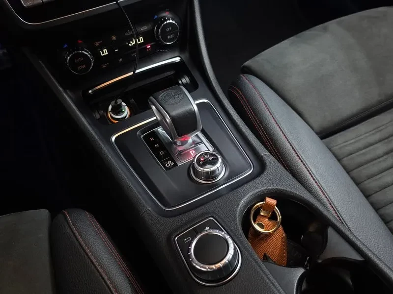 Mercedes-Benz GLA 45 AMG 4Matic, снимка 9 - Автомобили и джипове - 56067382