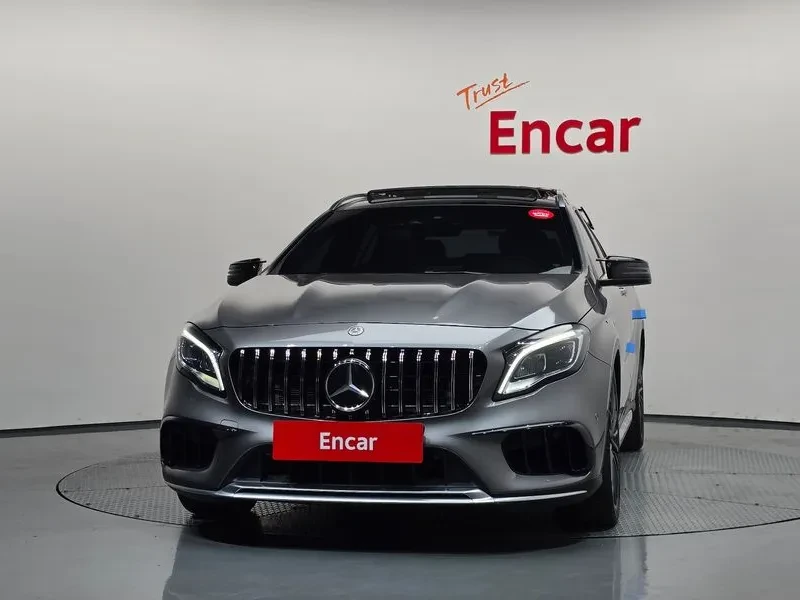 Mercedes-Benz GLA 45 AMG 4Matic, снимка 3 - Автомобили и джипове - 56067382