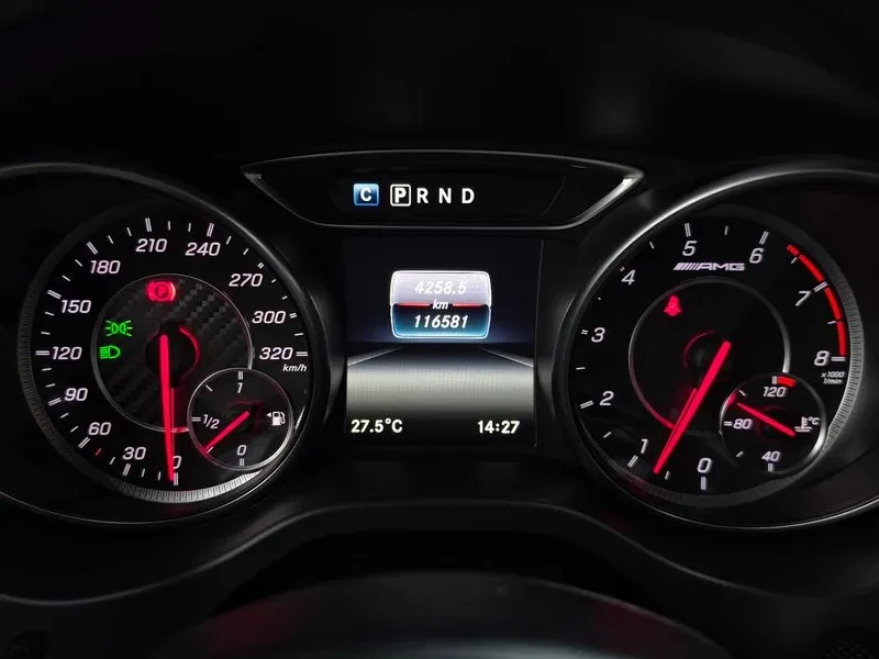 Mercedes-Benz GLA 45 AMG 4Matic, снимка 8 - Автомобили и джипове - 56067382