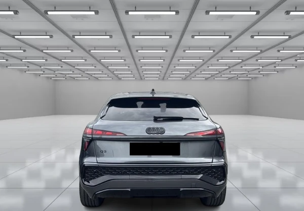 Audi Q3 e-hybrid = S-line = Гаранция, снимка 2 - Автомобили и джипове - 56182760